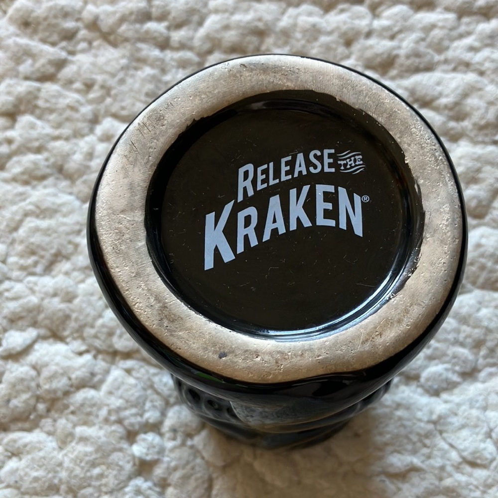 Kraken Rum Black Ceramic Cup Vase - Picture 4 of 4